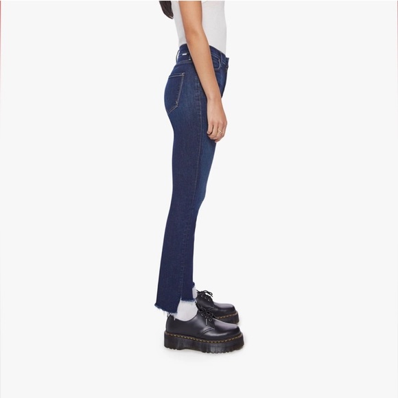 MOTHER The Mid Rise Dazzler Ankle Step Fray Off Limits Size 27